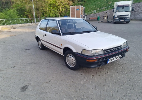 Toyota Corolla cena 24900 przebieg: 80000, rok produkcji 1991 z Gdynia małe 497